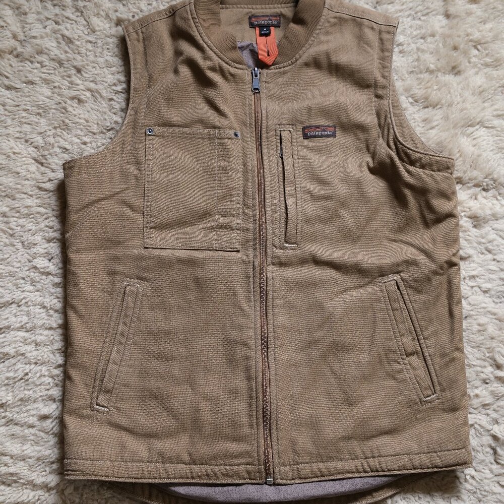 Patagonia Men's All Seasons Hemp Canvas Vest - Medium, Coriander